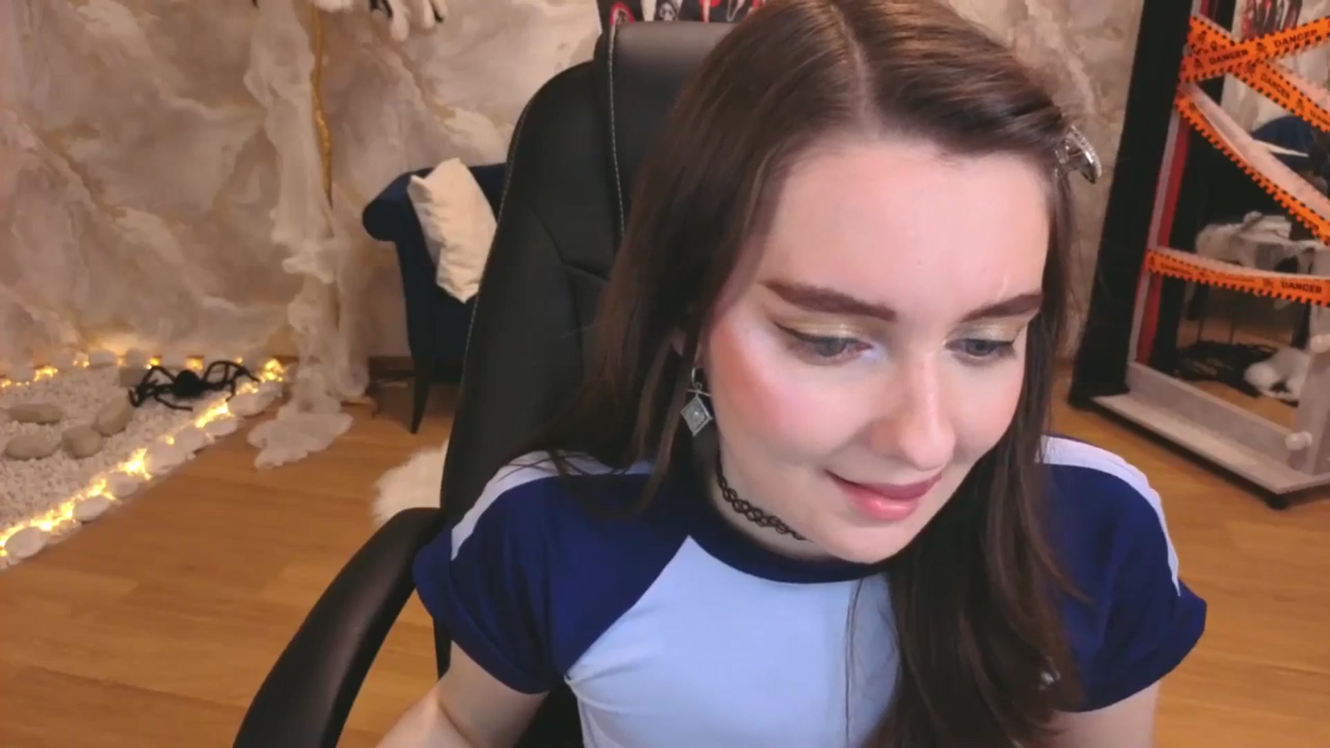 Gallery image thumbnail from Milim_Nava's myfreecams stream on, 11/03/2025, 07:17 image 19 of 20