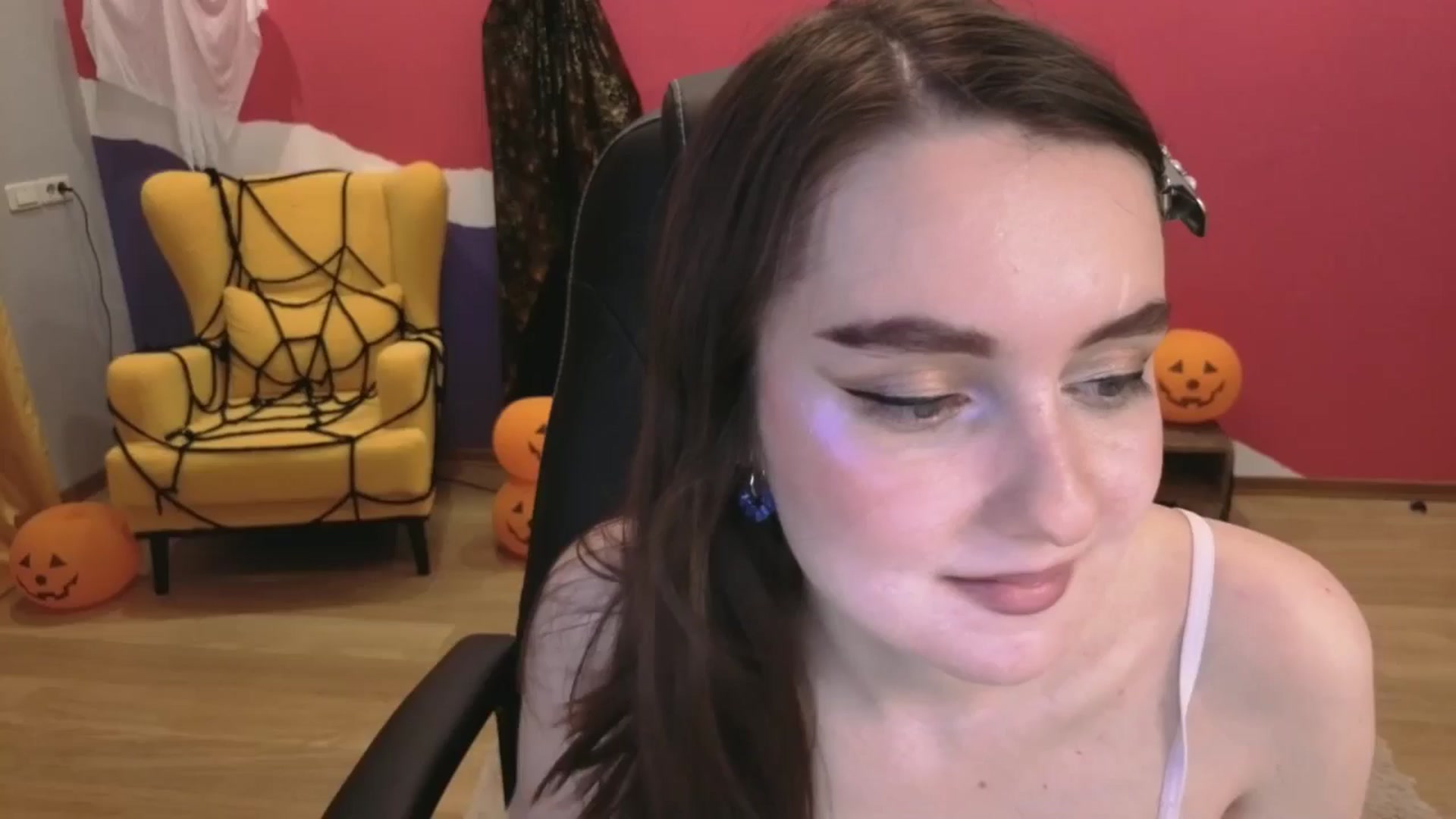 Gallery image thumbnail from Milim_Nava's myfreecams stream on, 11/06/2025, 10:07 image 19 of 20