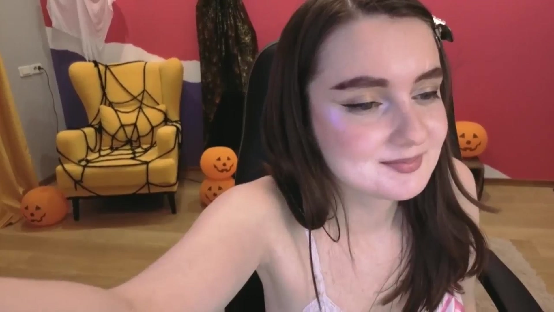 Gallery image thumbnail from Milim_Nava's myfreecams stream on, 11/06/2025, 10:07 image 6 of 20