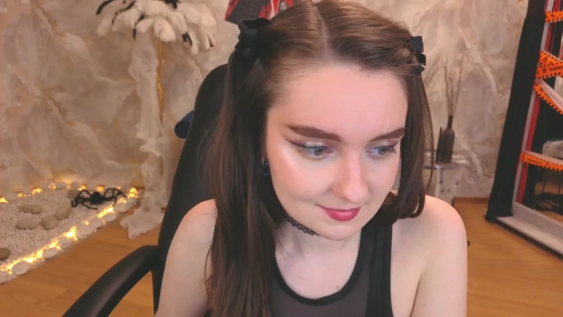 Gallery image thumbnail from Milim_Nava's myfreecams stream on, 11/07/2025, 07:55 image 14 of 20