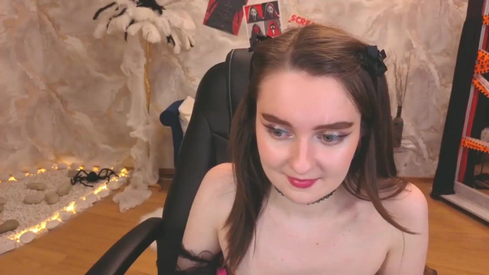 Gallery image thumbnail from Milim_Nava's myfreecams stream on, 11/07/2025, 11:33 image 15 of 20