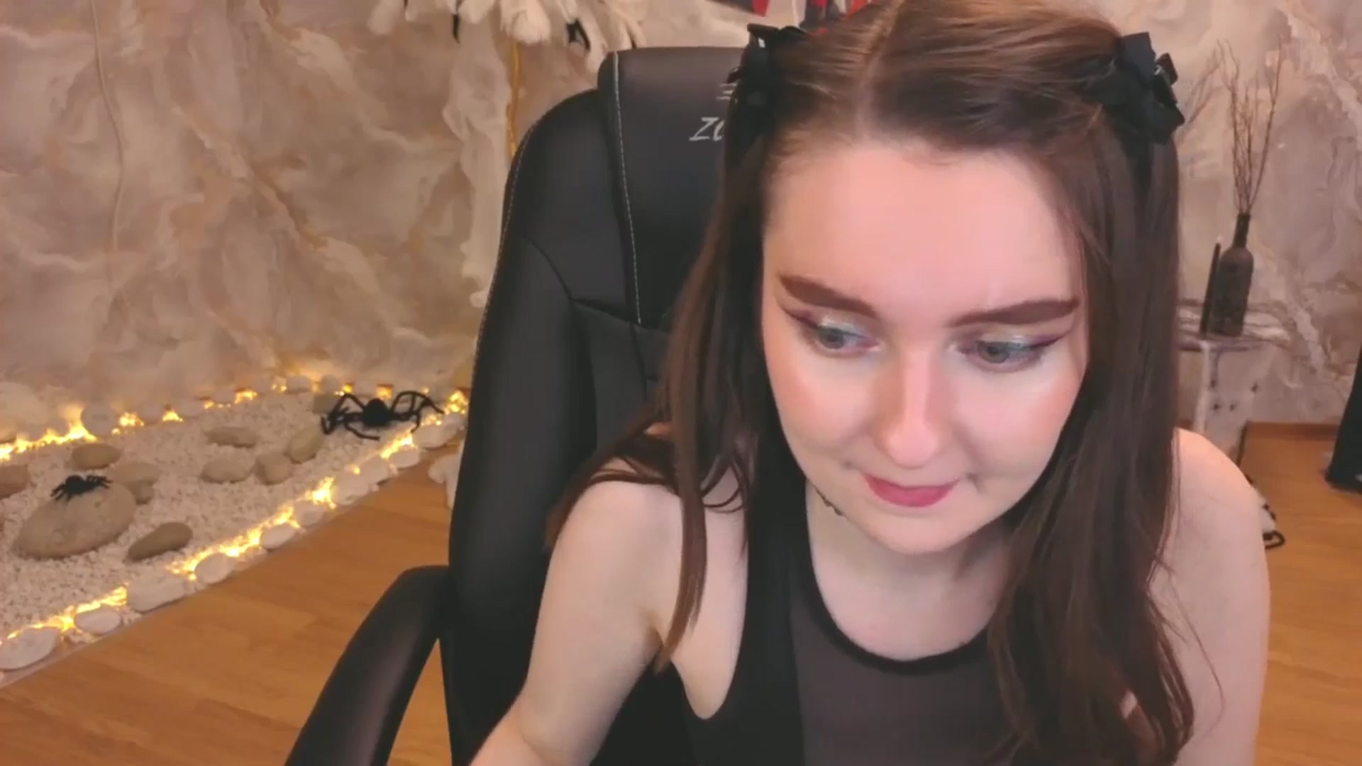 Gallery image thumbnail from Milim_Nava's myfreecams stream on, 11/07/2025, 11:33 image 2 of 20