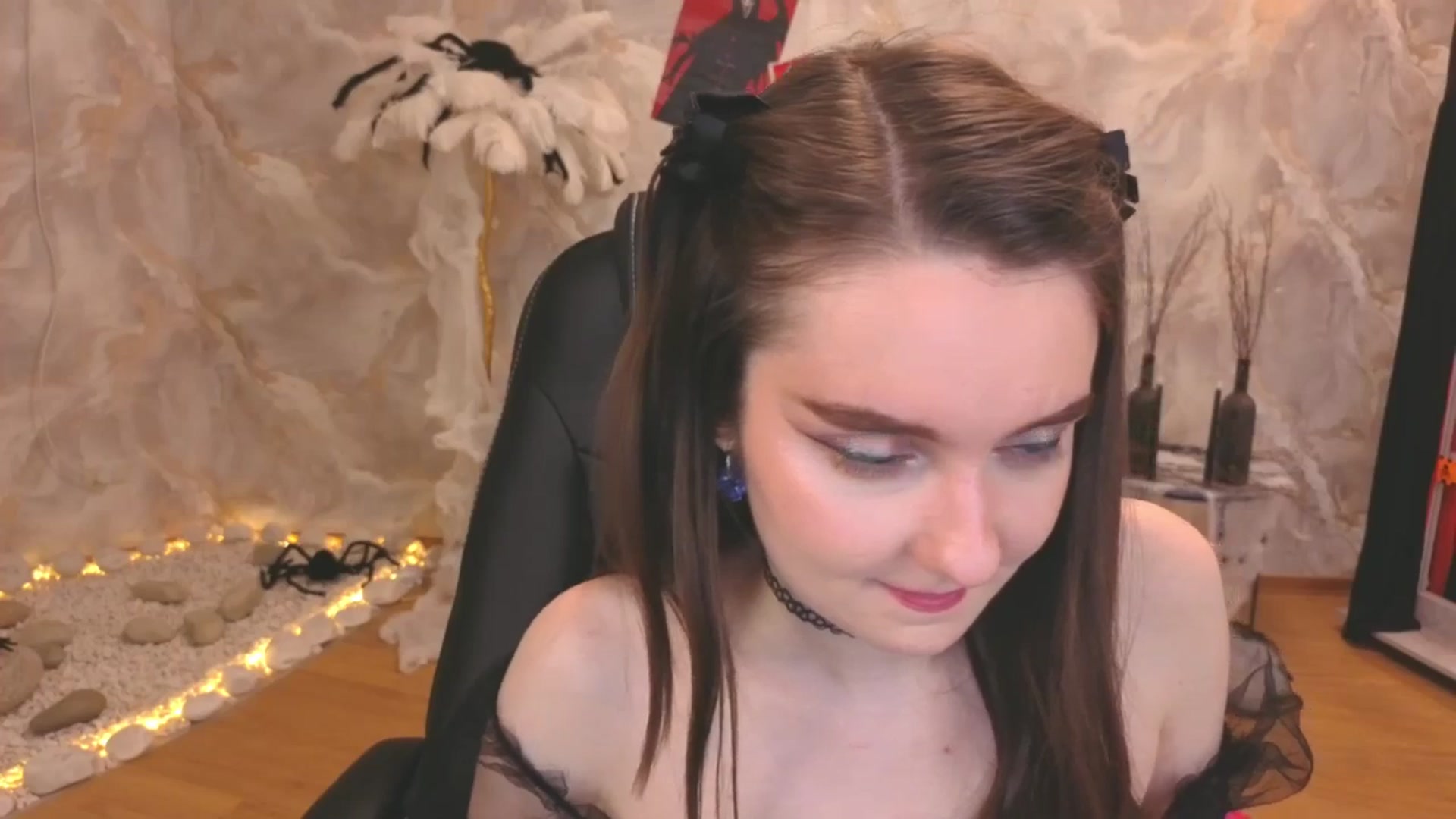 Gallery image thumbnail from Milim_Nava's myfreecams stream on, 11/07/2025, 11:56 image 10 of 20