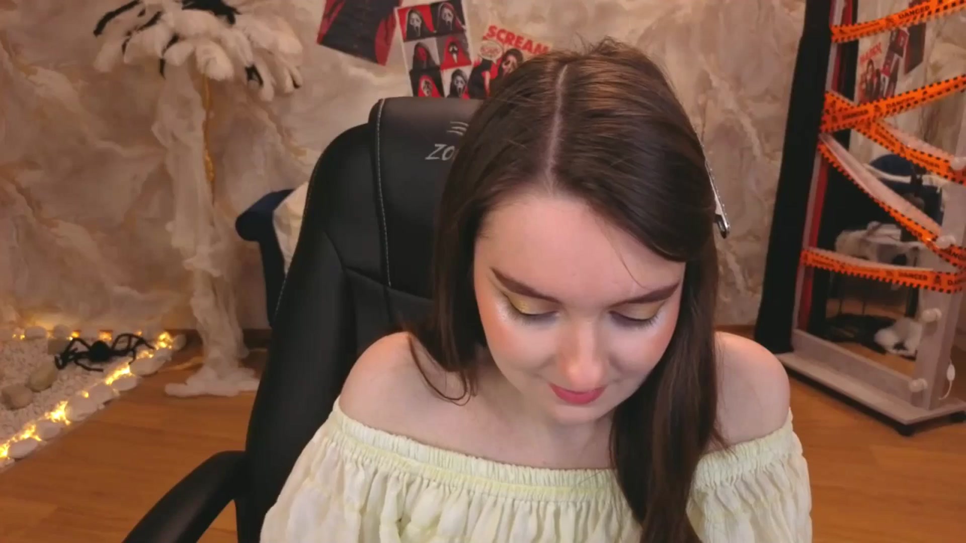 Gallery image thumbnail from Milim_Nava's myfreecams stream on, 11/09/2025, 18:28 image 16 of 20
