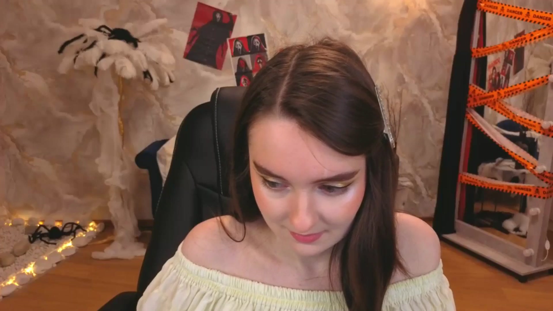 Gallery image thumbnail from Milim_Nava's myfreecams stream on, 11/09/2025, 18:28 image 5 of 20