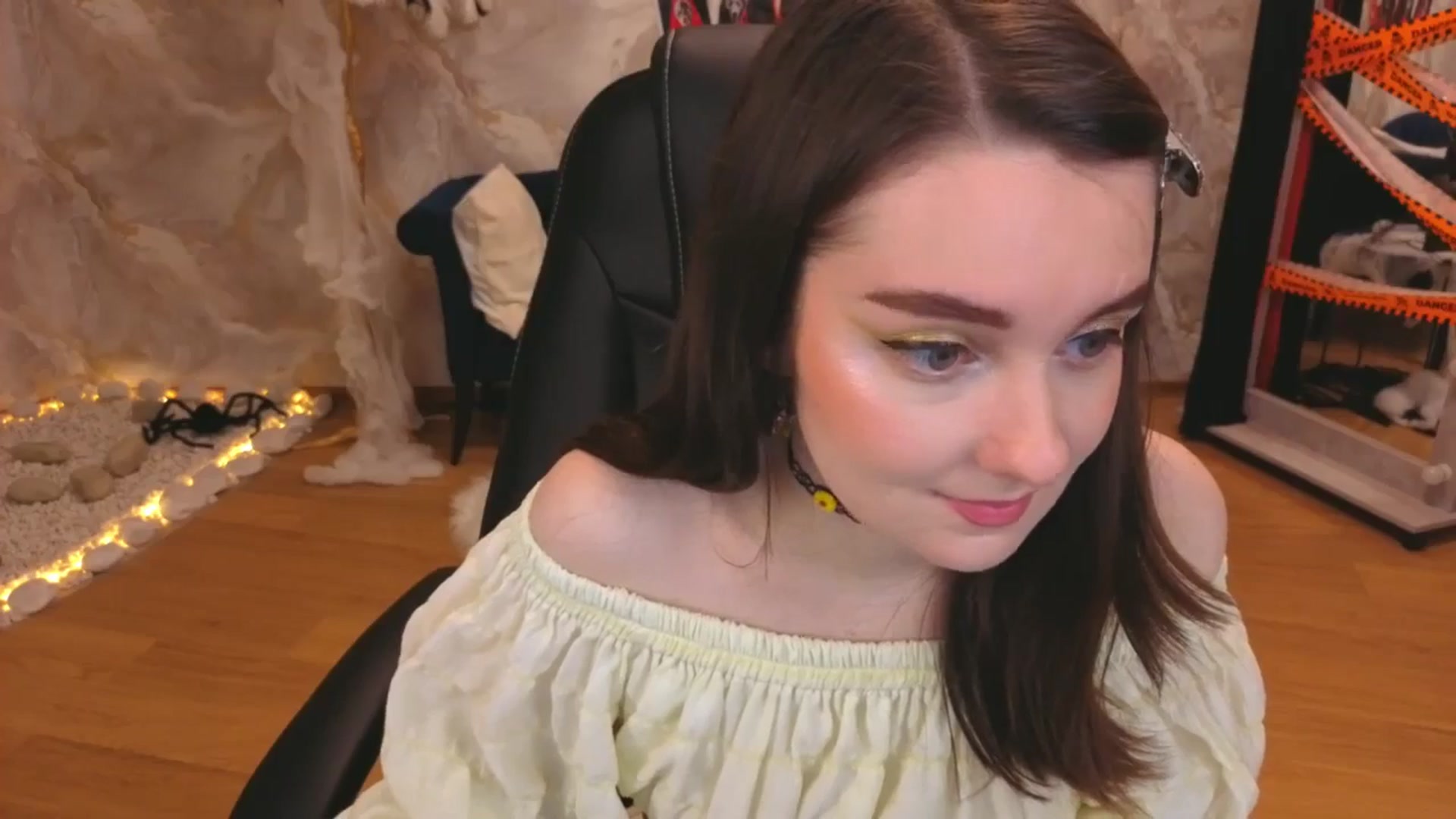 Gallery image thumbnail from Milim_Nava's myfreecams stream on, 11/09/2025, 20:32 image 4 of 20