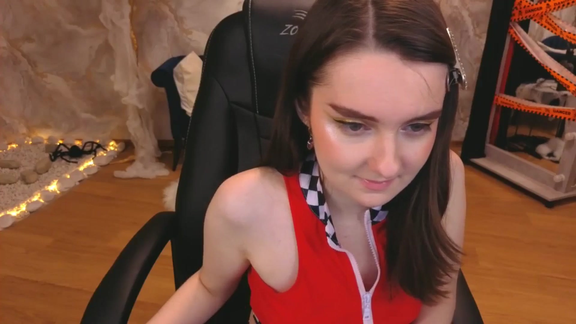 Gallery image thumbnail from Milim_Nava's myfreecams stream on, 11/10/2025, 24:33 image 19 of 20