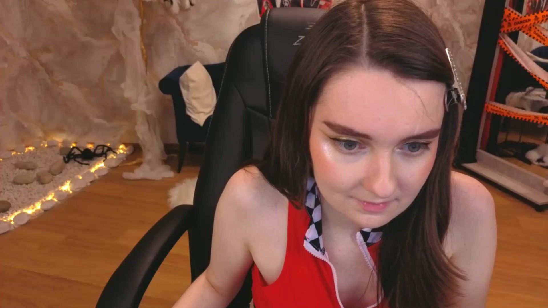 Gallery image thumbnail from Milim_Nava's myfreecams stream on, 11/10/2025, 24:33 image 15 of 20