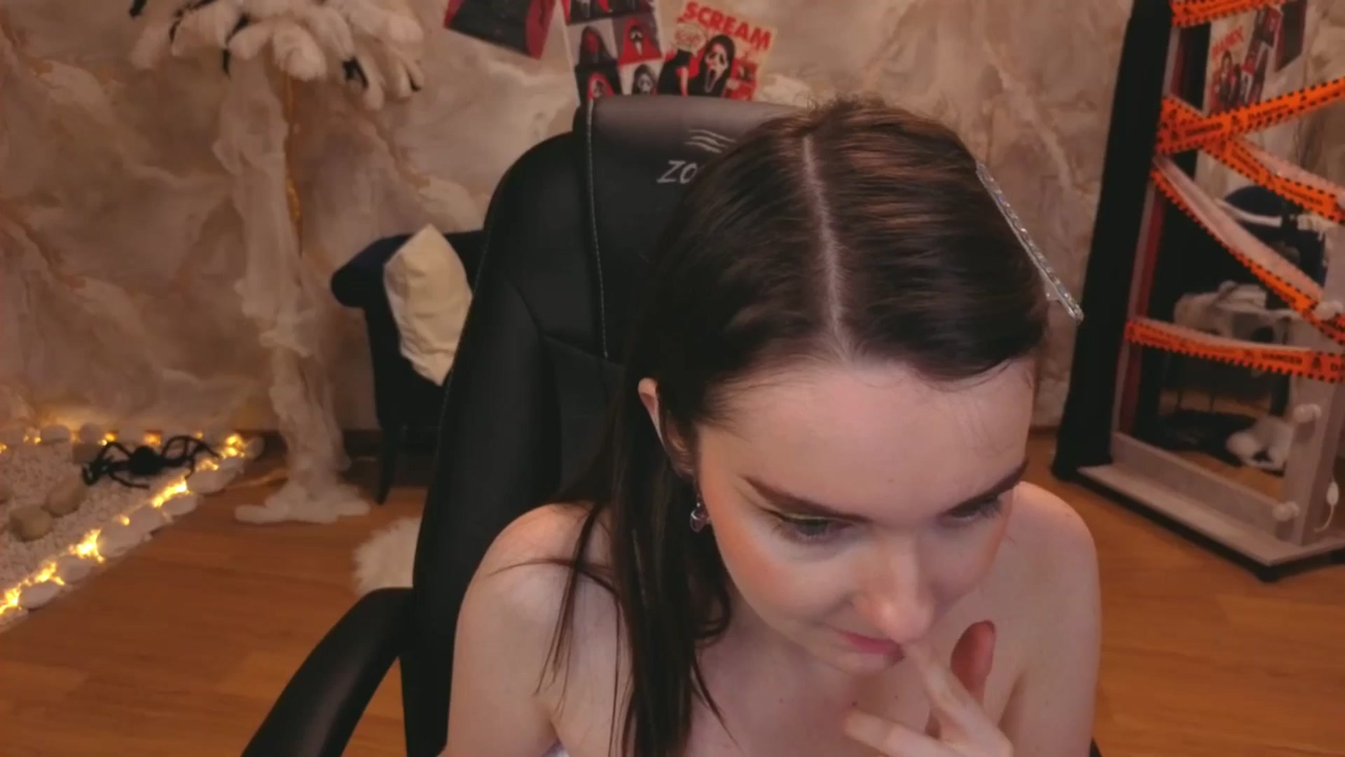 Gallery image thumbnail from Milim_Nava's myfreecams stream on, 11/10/2025, 03:32 image 12 of 20