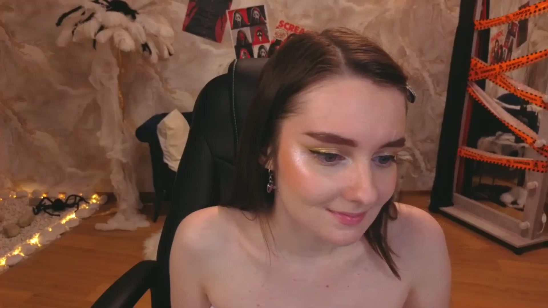 Gallery image thumbnail from Milim_Nava's myfreecams stream on, 11/10/2025, 03:32 image 16 of 20