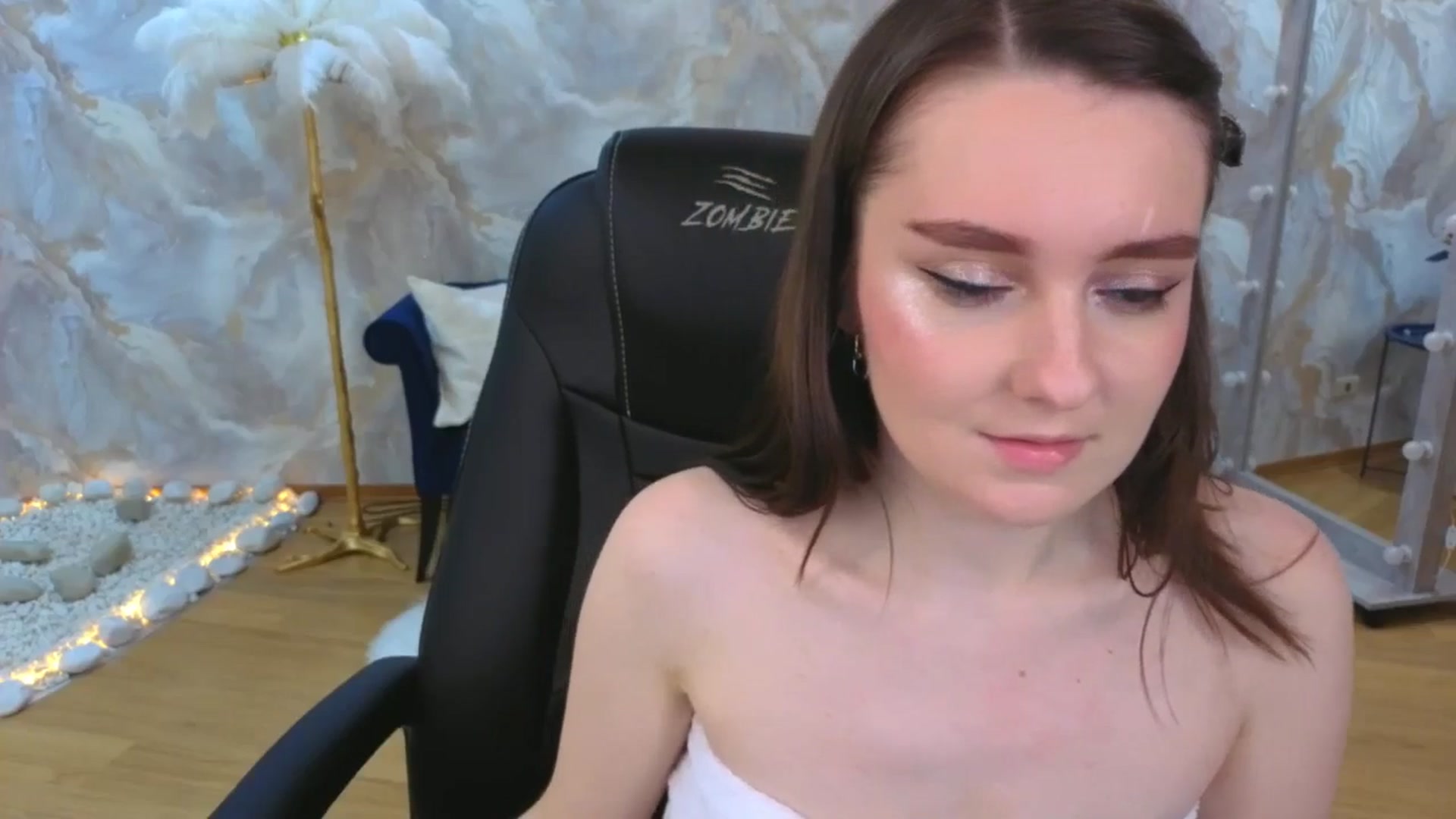 Gallery image thumbnail from Milim_Nava's myfreecams stream on, 11/15/2025, 10:01 image 10 of 20