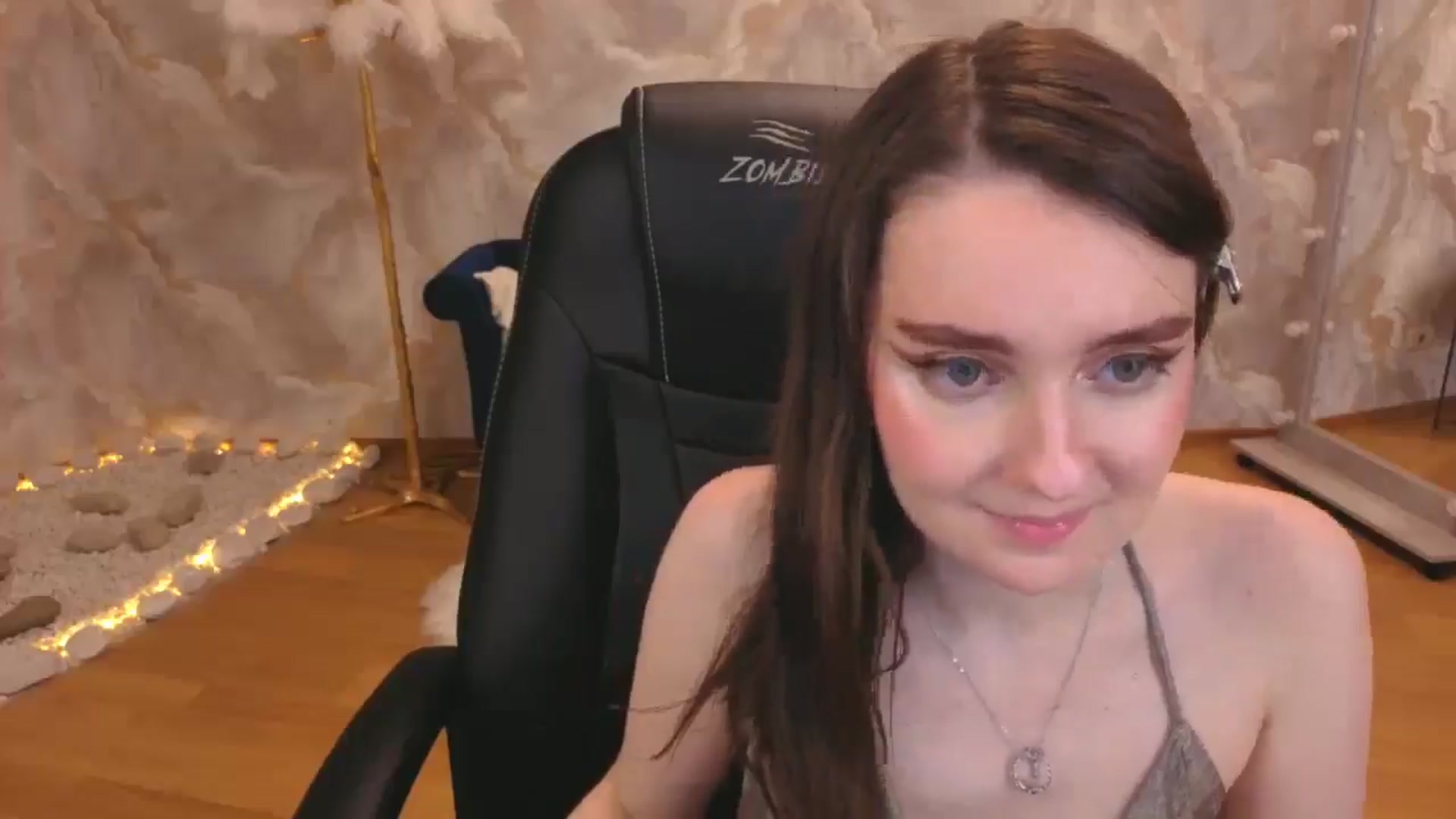Gallery image thumbnail from Milim_Nava's myfreecams stream on, 11/18/2025, 24:20 image 12 of 20