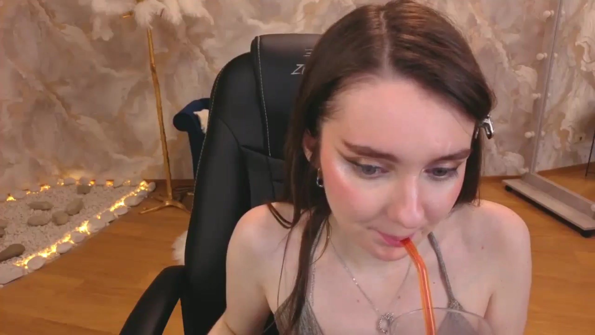 Gallery image thumbnail from Milim_Nava's myfreecams stream on, 11/18/2025, 24:20 image 11 of 20