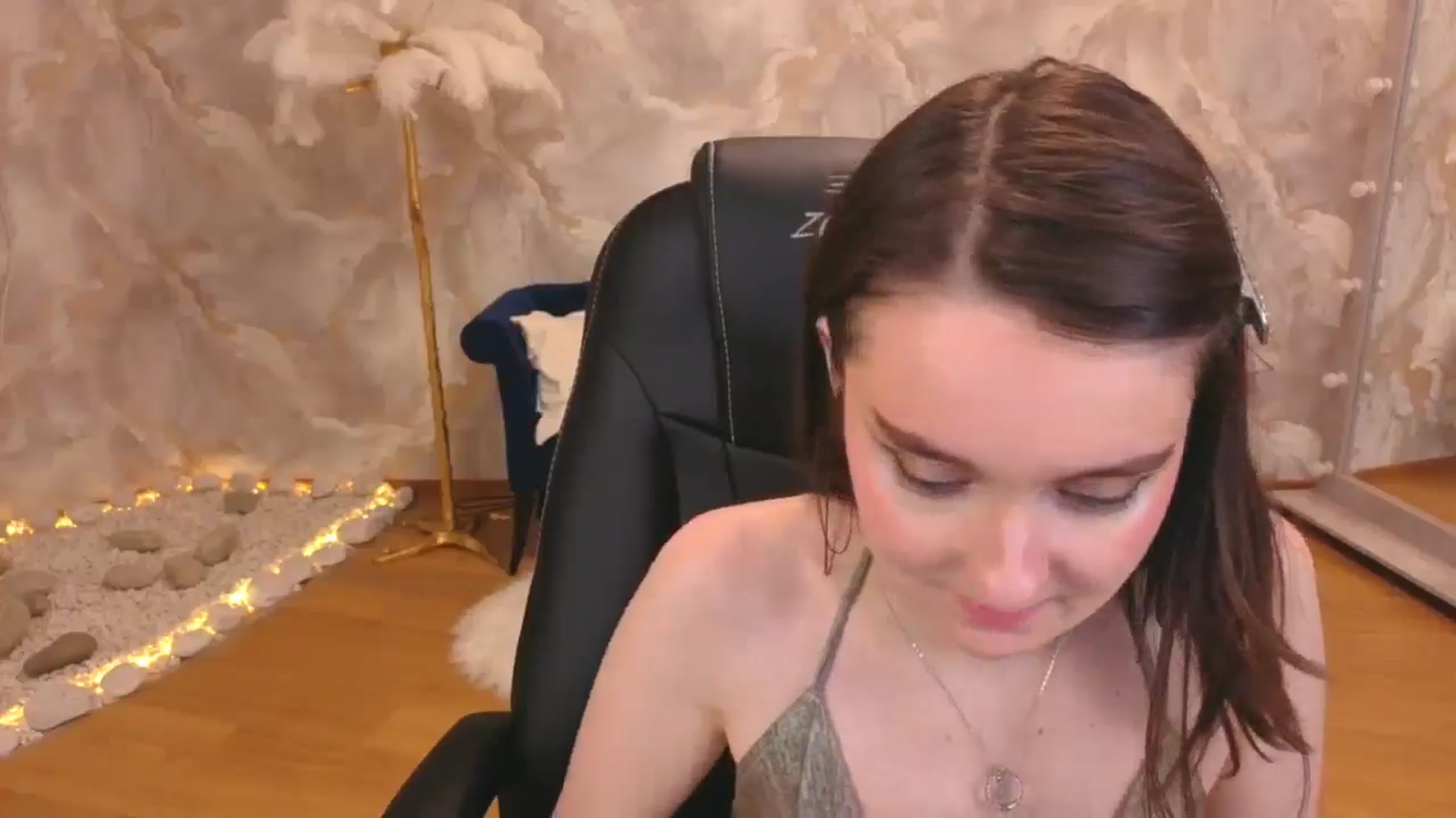 Gallery image thumbnail from Milim_Nava's myfreecams stream on, 11/18/2025, 02:30 image 12 of 20