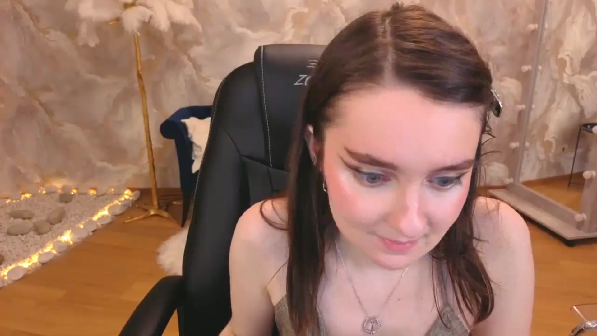 Gallery image thumbnail from Milim_Nava's myfreecams stream on, 11/18/2025, 02:30 image 3 of 20