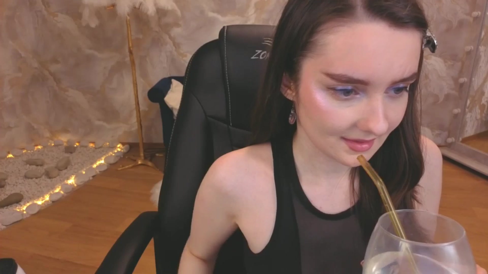 Gallery image thumbnail from Milim_Nava's myfreecams stream on, 11/20/2025, 09:14 image 14 of 20