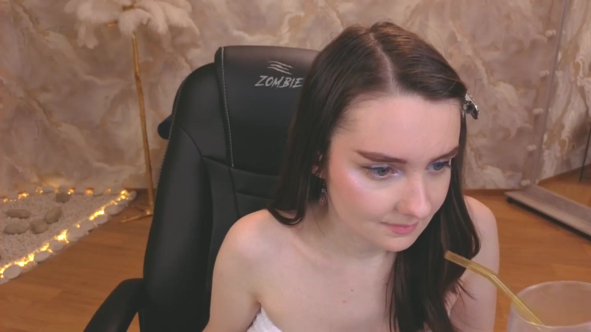 Gallery image thumbnail from Milim_Nava's myfreecams stream on, 11/20/2025, 11:46 image 14 of 20