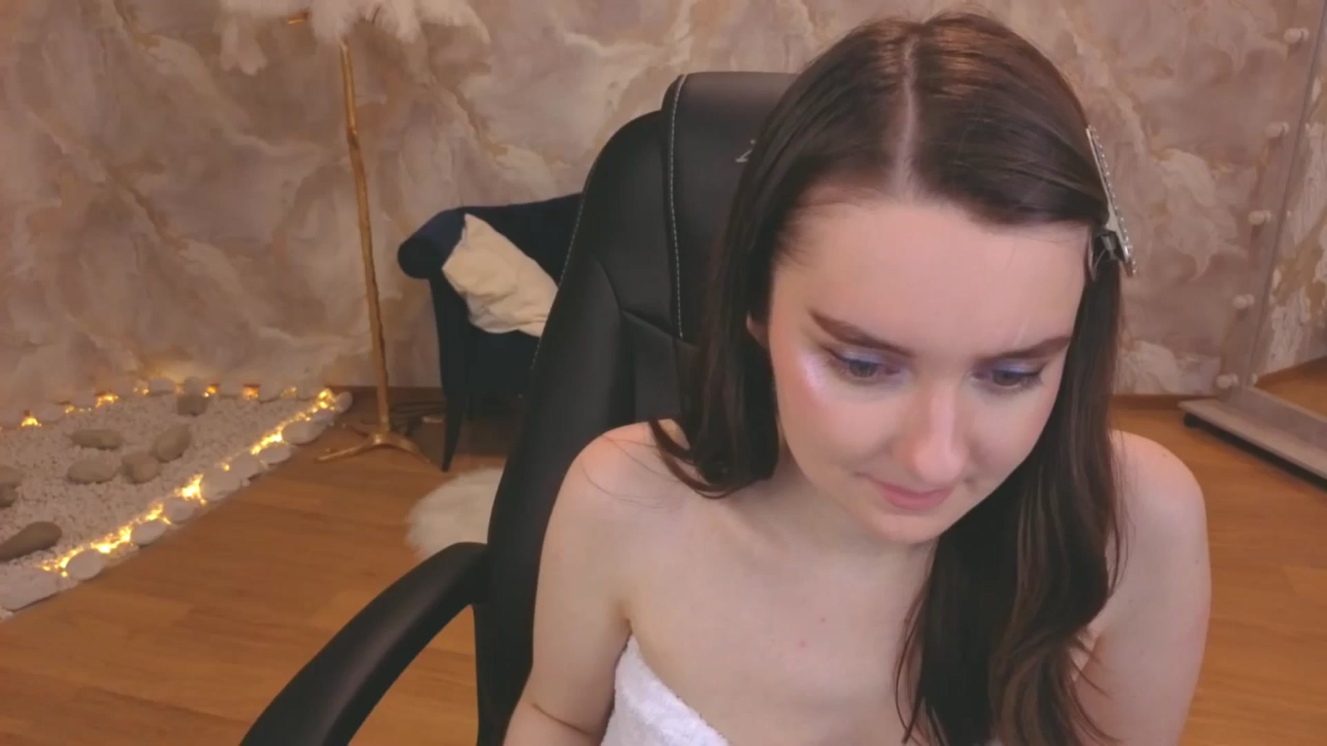 Gallery image thumbnail from Milim_Nava's myfreecams stream on, 11/20/2025, 11:46 image 5 of 20