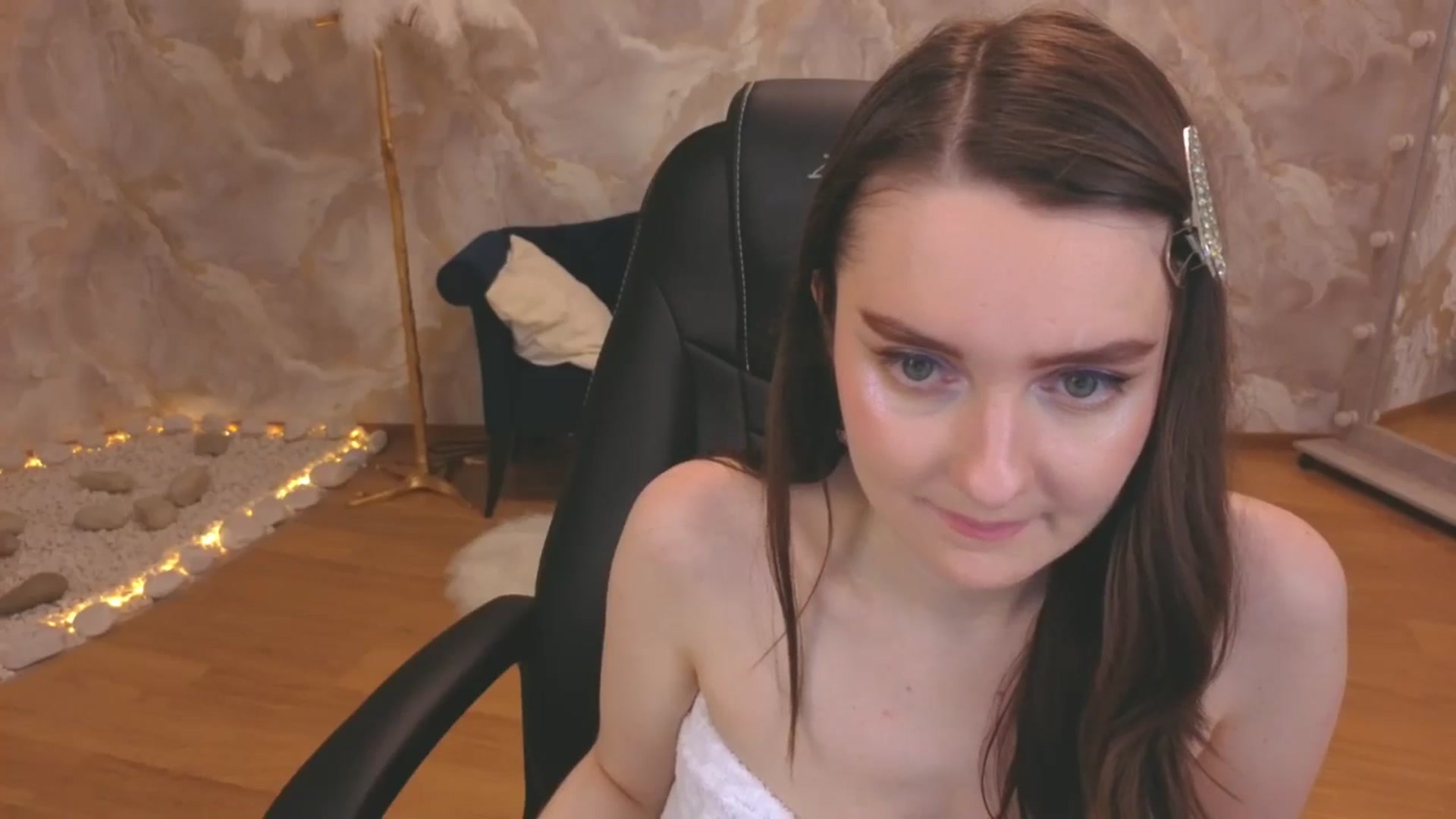 Gallery image thumbnail from Milim_Nava's myfreecams stream on, 11/20/2025, 11:46 image 6 of 20