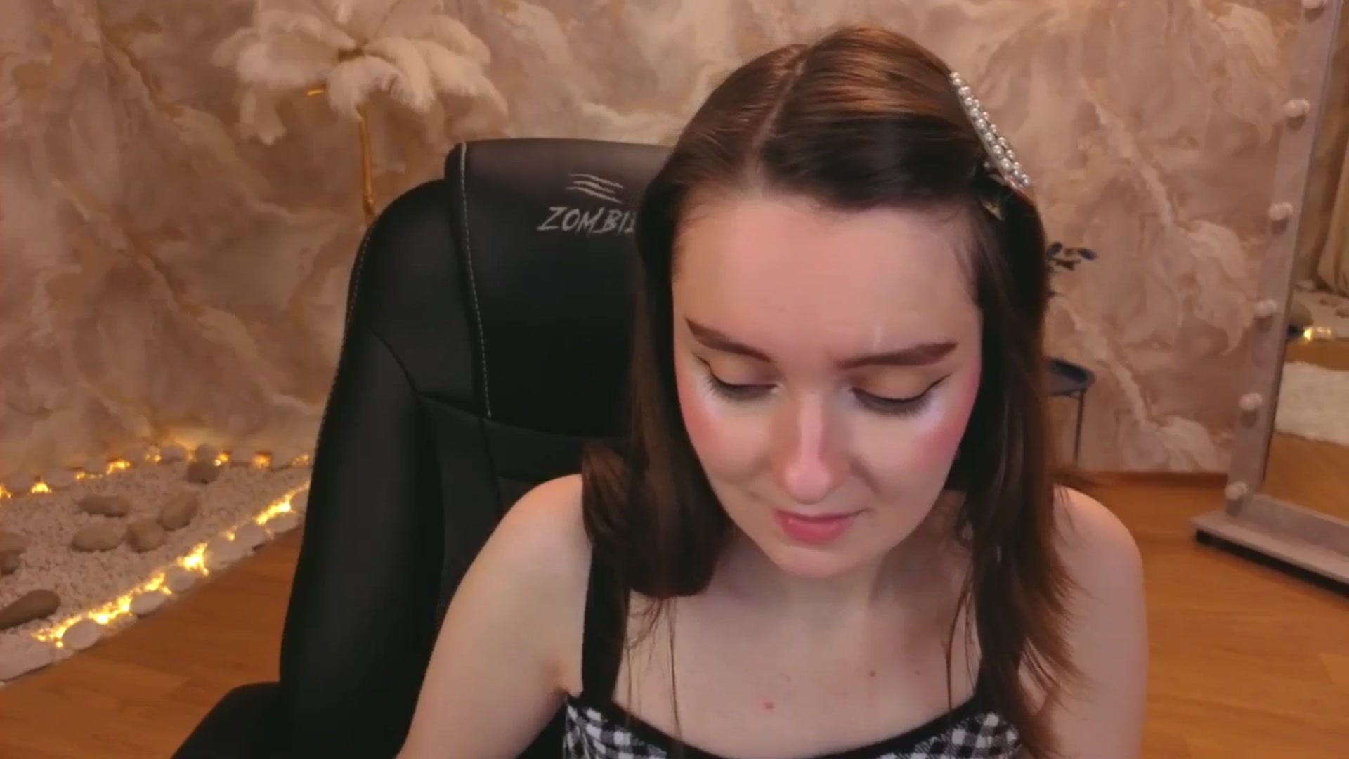 Gallery image thumbnail from Milim_Nava's myfreecams stream on, 11/24/2025, 18:29 image 10 of 20