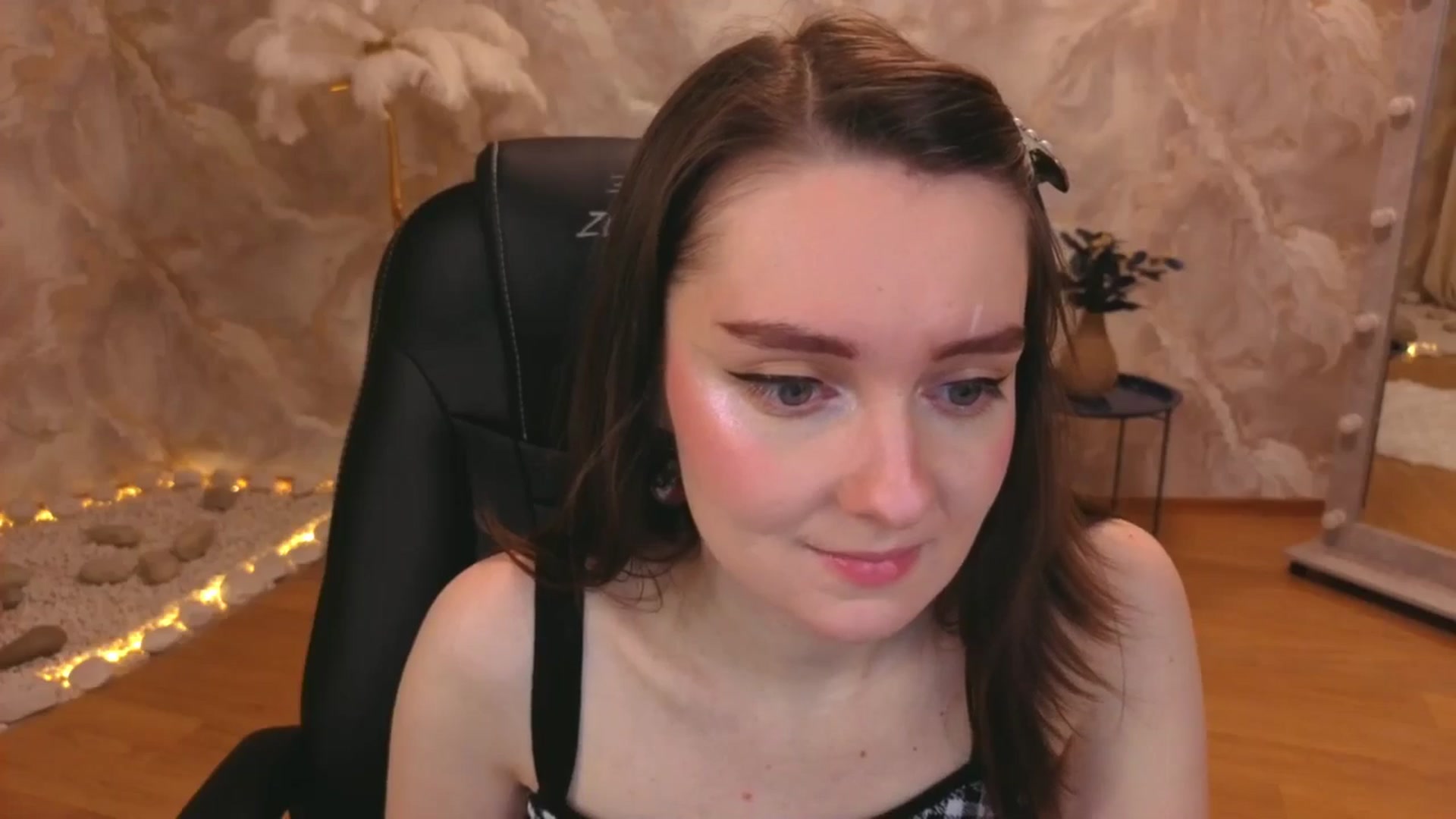 Gallery image thumbnail from Milim_Nava's myfreecams stream on, 11/24/2025, 18:29 image 12 of 20