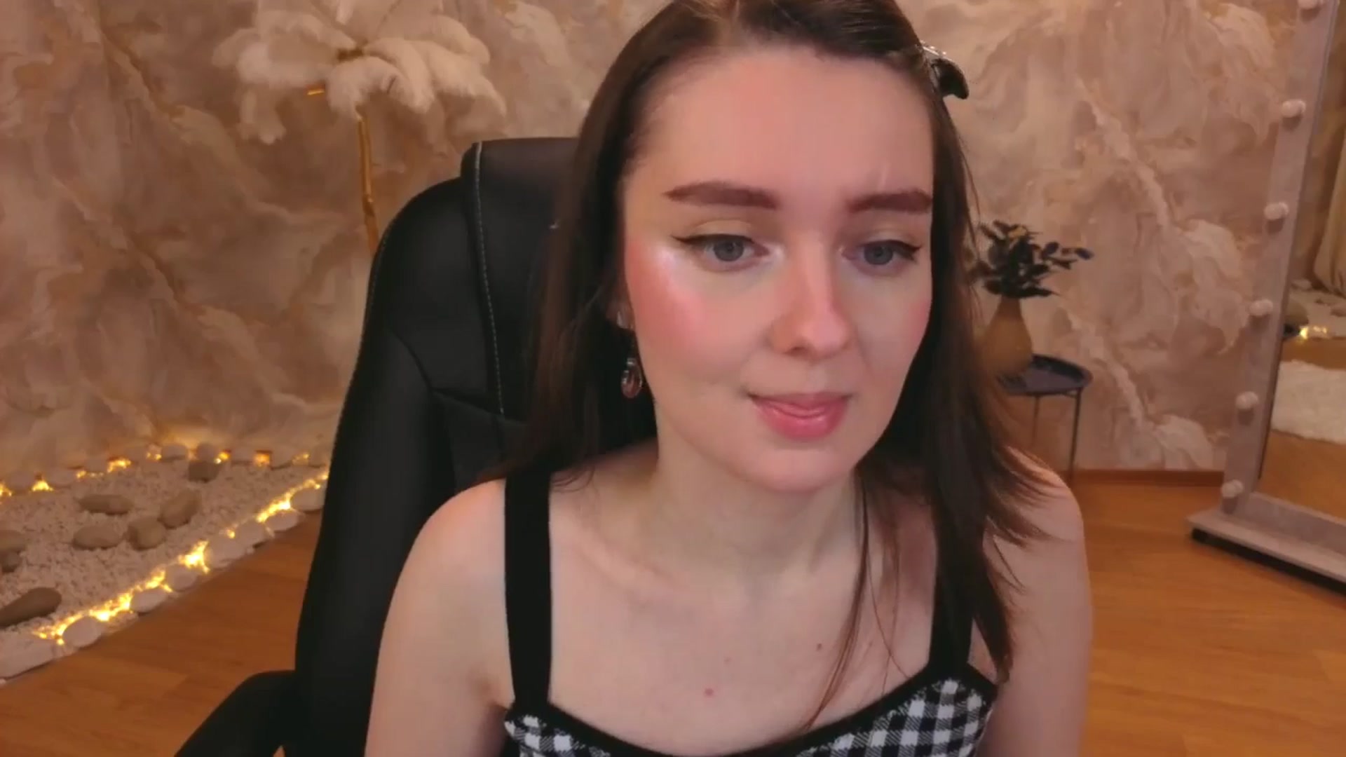 Gallery image thumbnail from Milim_Nava's myfreecams stream on, 11/24/2025, 18:29 image 7 of 20