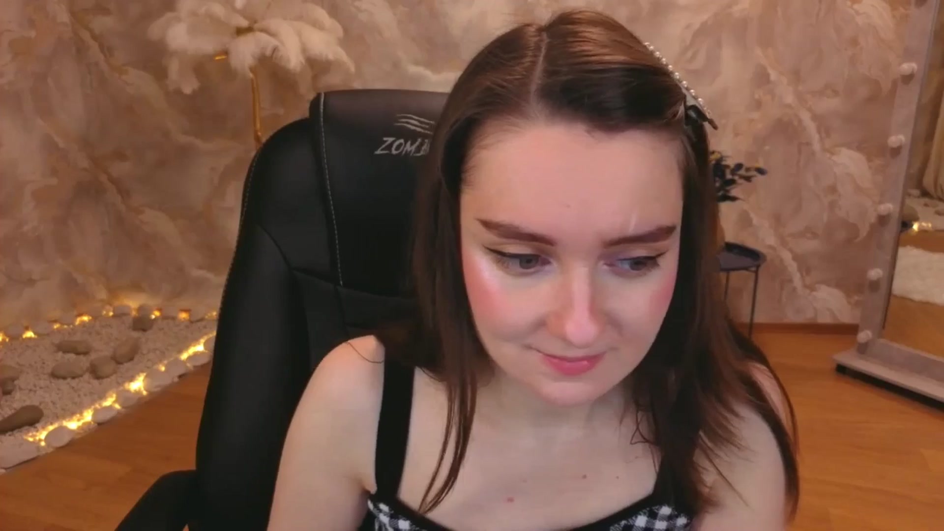 Gallery image thumbnail from Milim_Nava's myfreecams stream on, 11/24/2025, 18:29 image 14 of 20