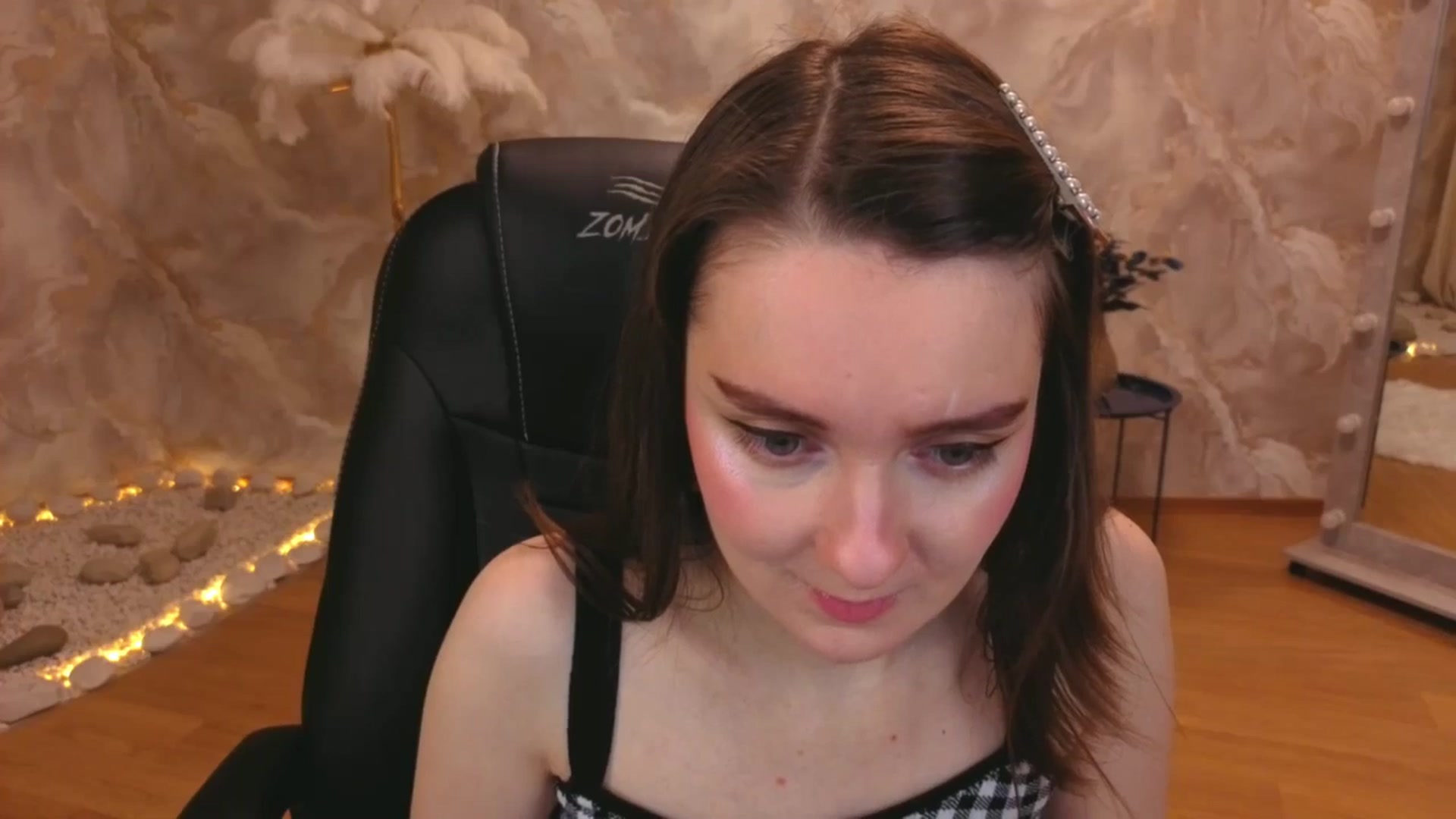 Gallery image thumbnail from Milim_Nava's myfreecams stream on, 11/24/2025, 18:29 image 13 of 20
