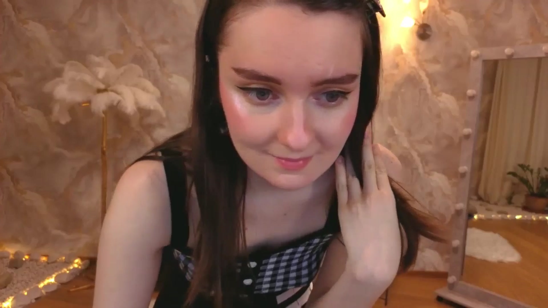 Gallery image thumbnail from Milim_Nava's myfreecams stream on, 11/24/2025, 19:37 image 7 of 20