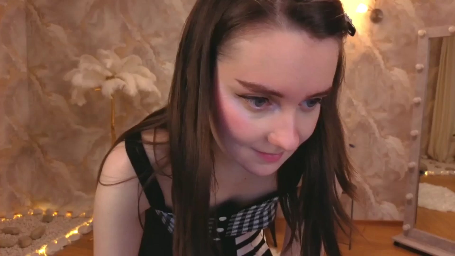 Gallery image thumbnail from Milim_Nava's myfreecams stream on, 11/24/2025, 19:37 image 19 of 20