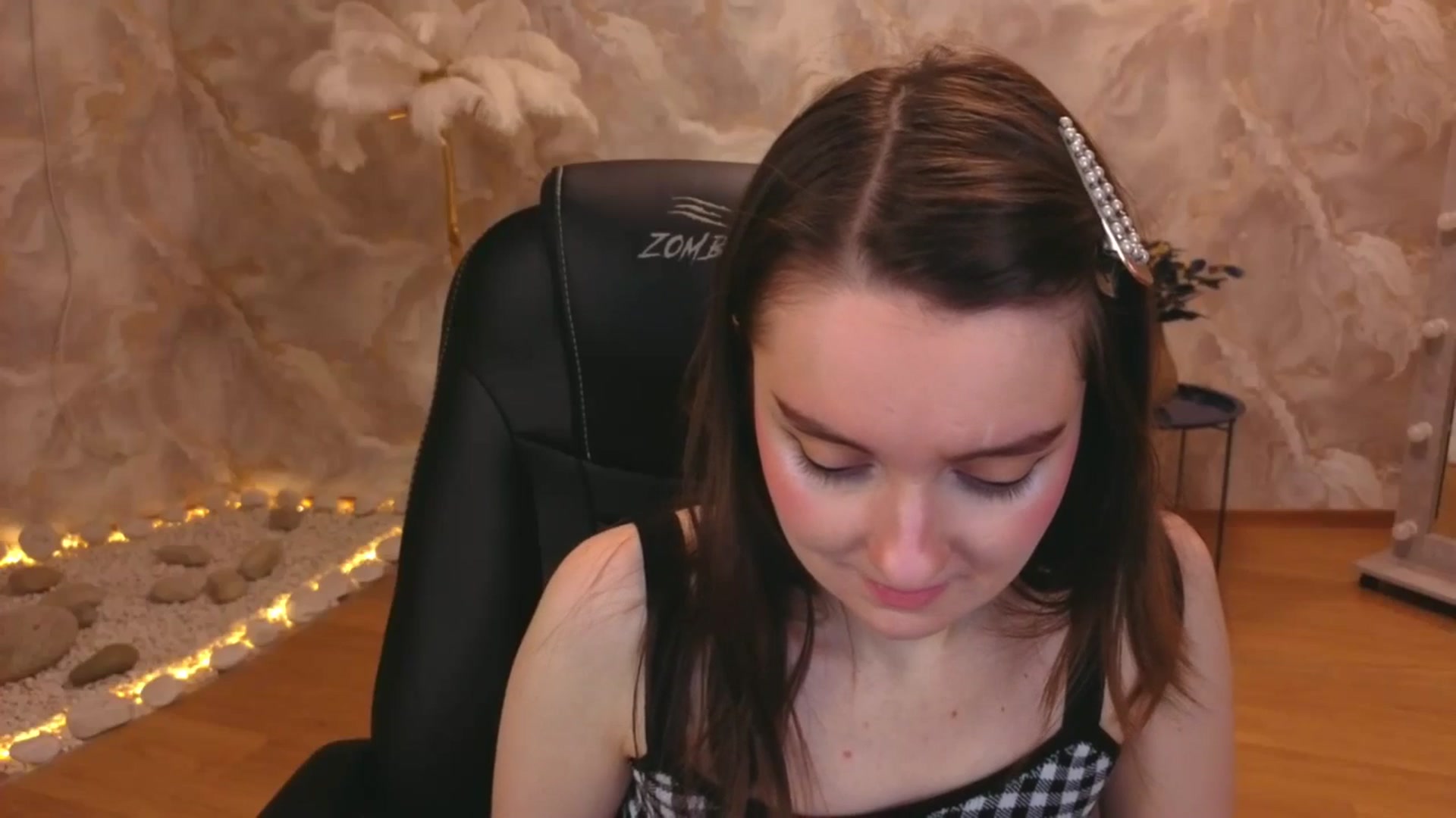 Gallery image thumbnail from Milim_Nava's myfreecams stream on, 11/24/2025, 19:37 image 10 of 20