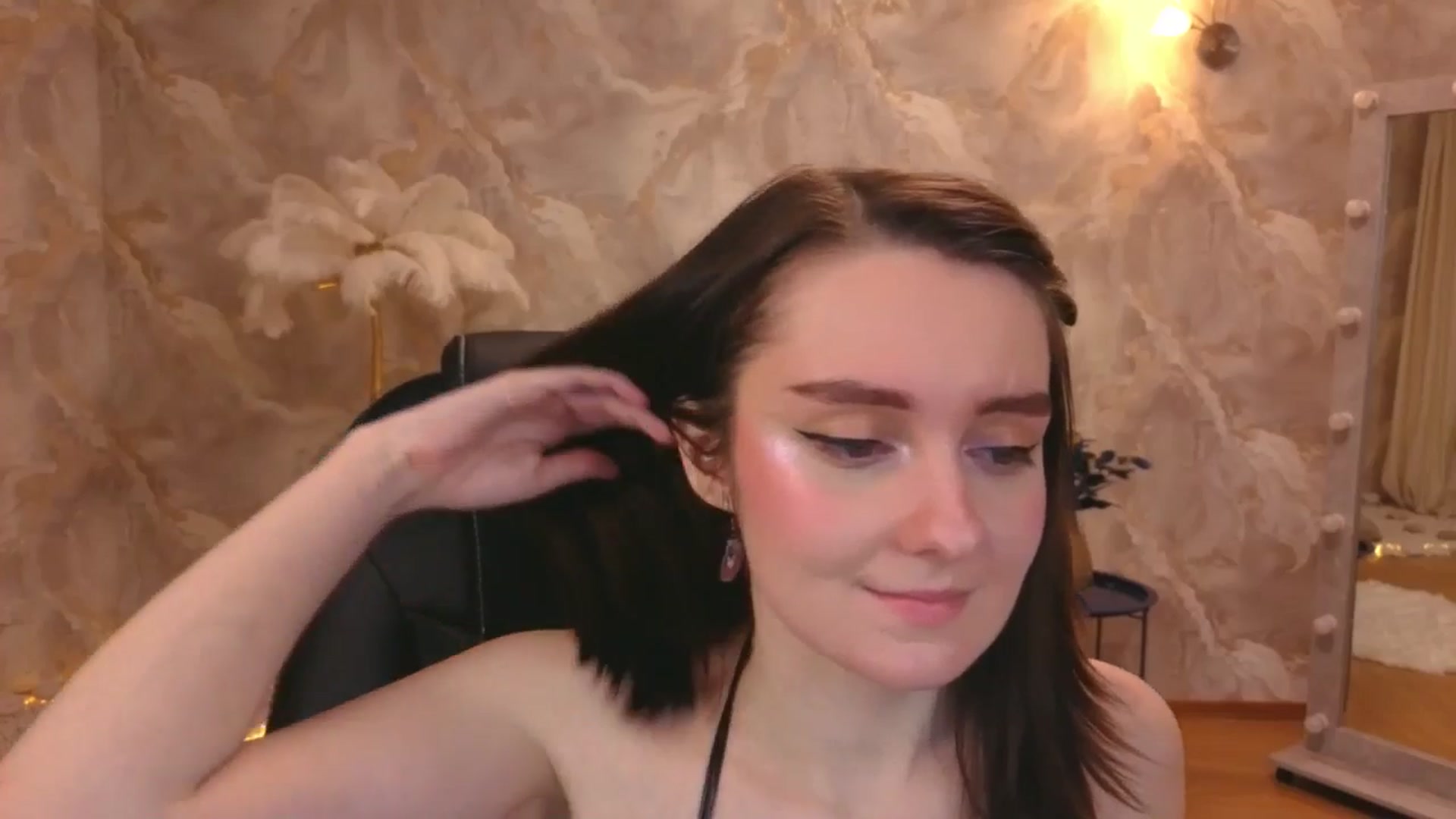 Gallery image thumbnail from Milim_Nava's myfreecams stream on, 11/24/2025, 21:37 image 19 of 20