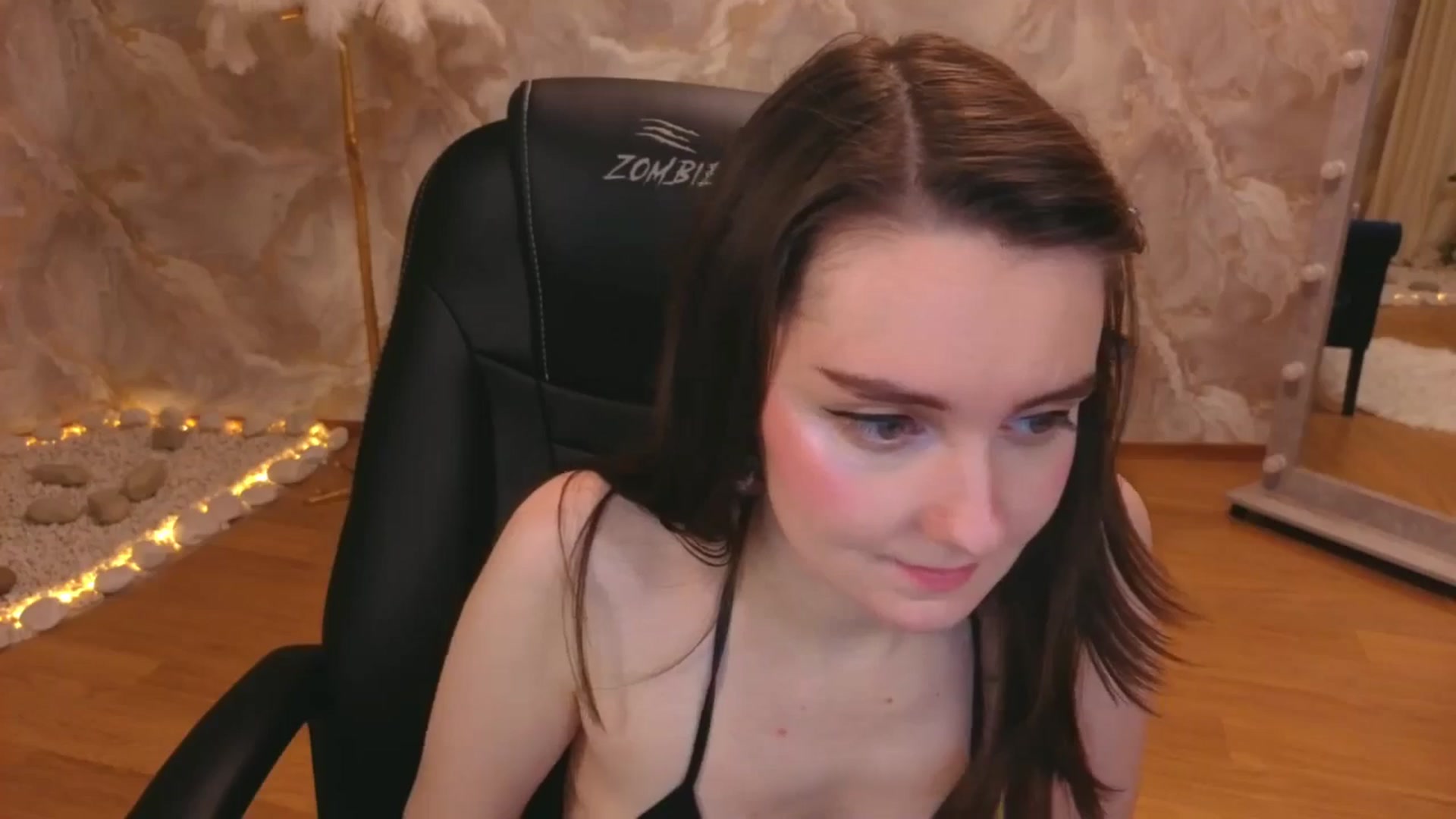 Gallery image thumbnail from Milim_Nava's myfreecams stream on, 11/25/2025, 07:27 image 10 of 20