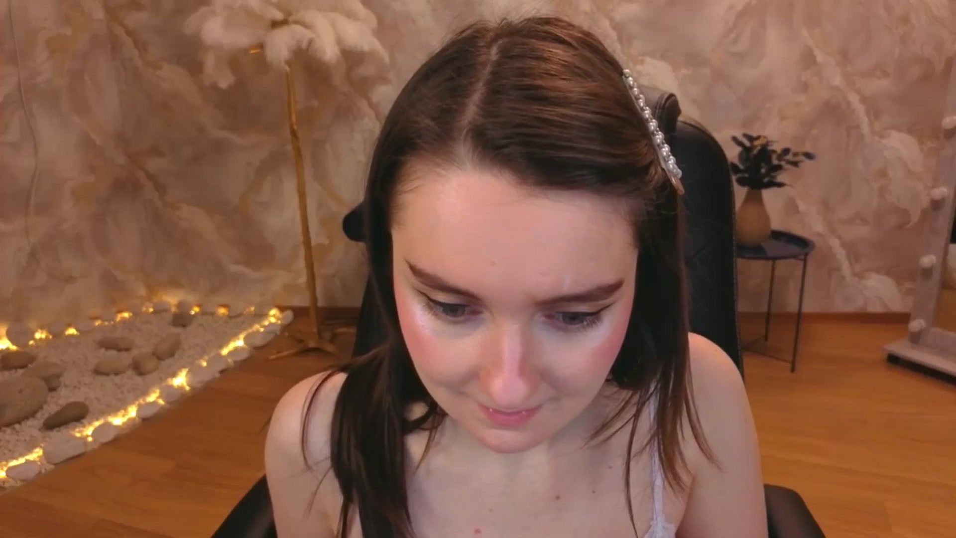Gallery image thumbnail from Milim_Nava's myfreecams stream on, 11/25/2025, 08:12 image 3 of 20