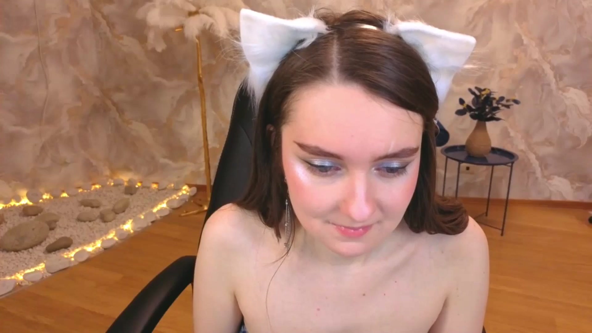 Gallery image thumbnail from Milim_Nava's myfreecams stream on, 11/28/2025, 03:49 image 11 of 20