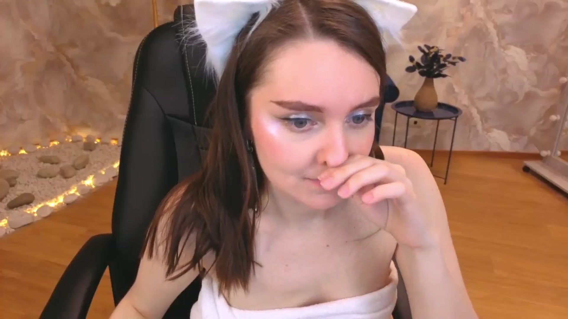 Gallery image thumbnail from Milim_Nava's myfreecams stream on, 11/28/2025, 07:49 image 7 of 20
