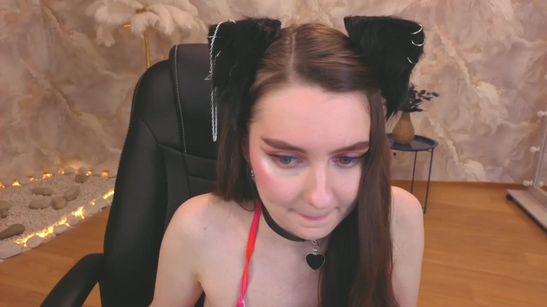 Gallery image thumbnail from Milim_Nava's myfreecams stream on, 12/06/2025, 20:49 image 19 of 20