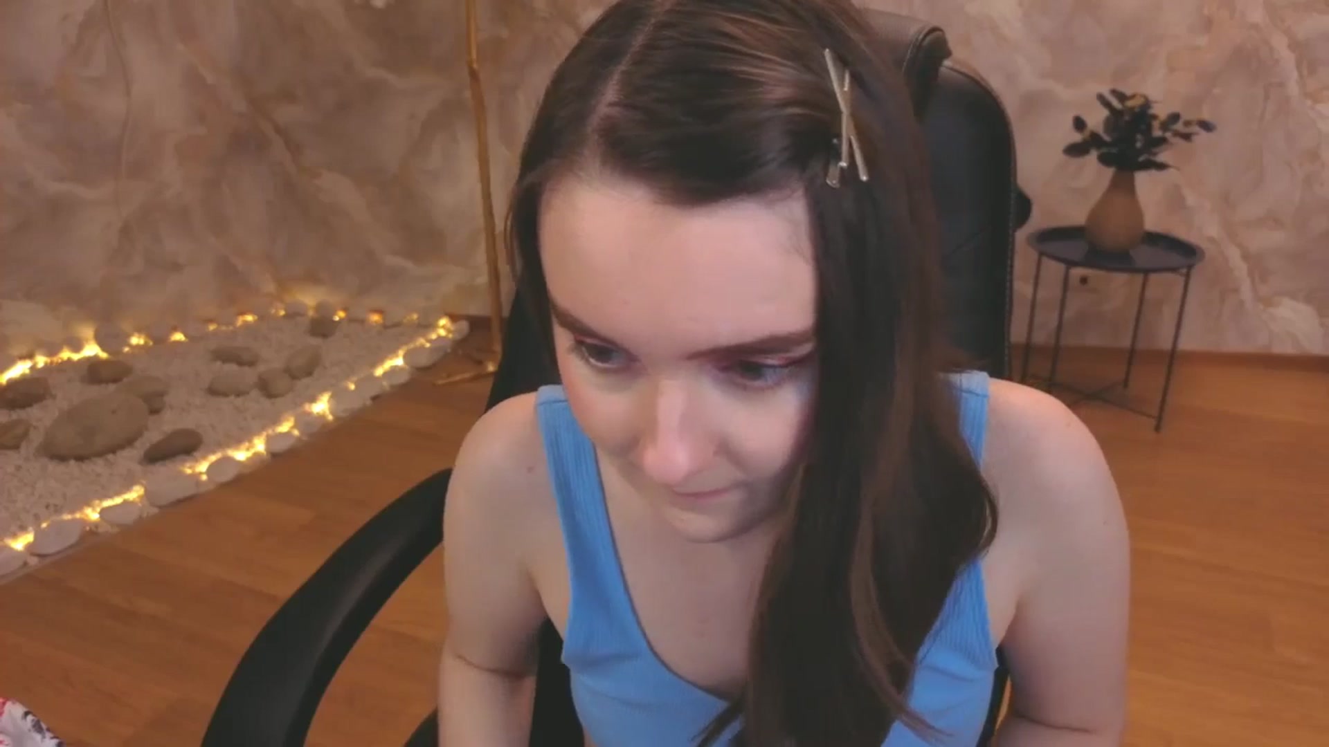 Gallery image thumbnail from Milim_Nava's myfreecams stream on, 12/08/2025, 23:47 image 16 of 20