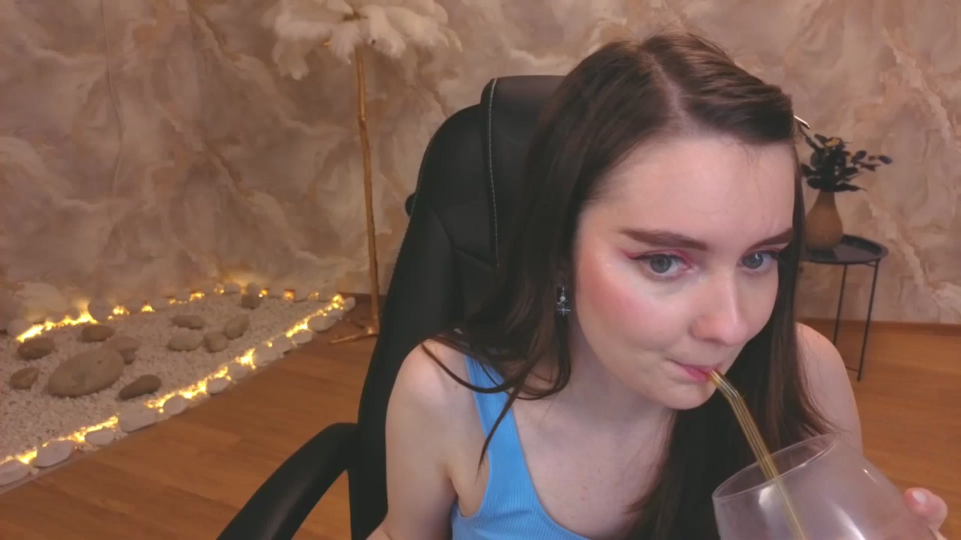 Gallery image thumbnail from Milim_Nava's myfreecams stream on, 12/08/2025, 23:47 image 1 of 20