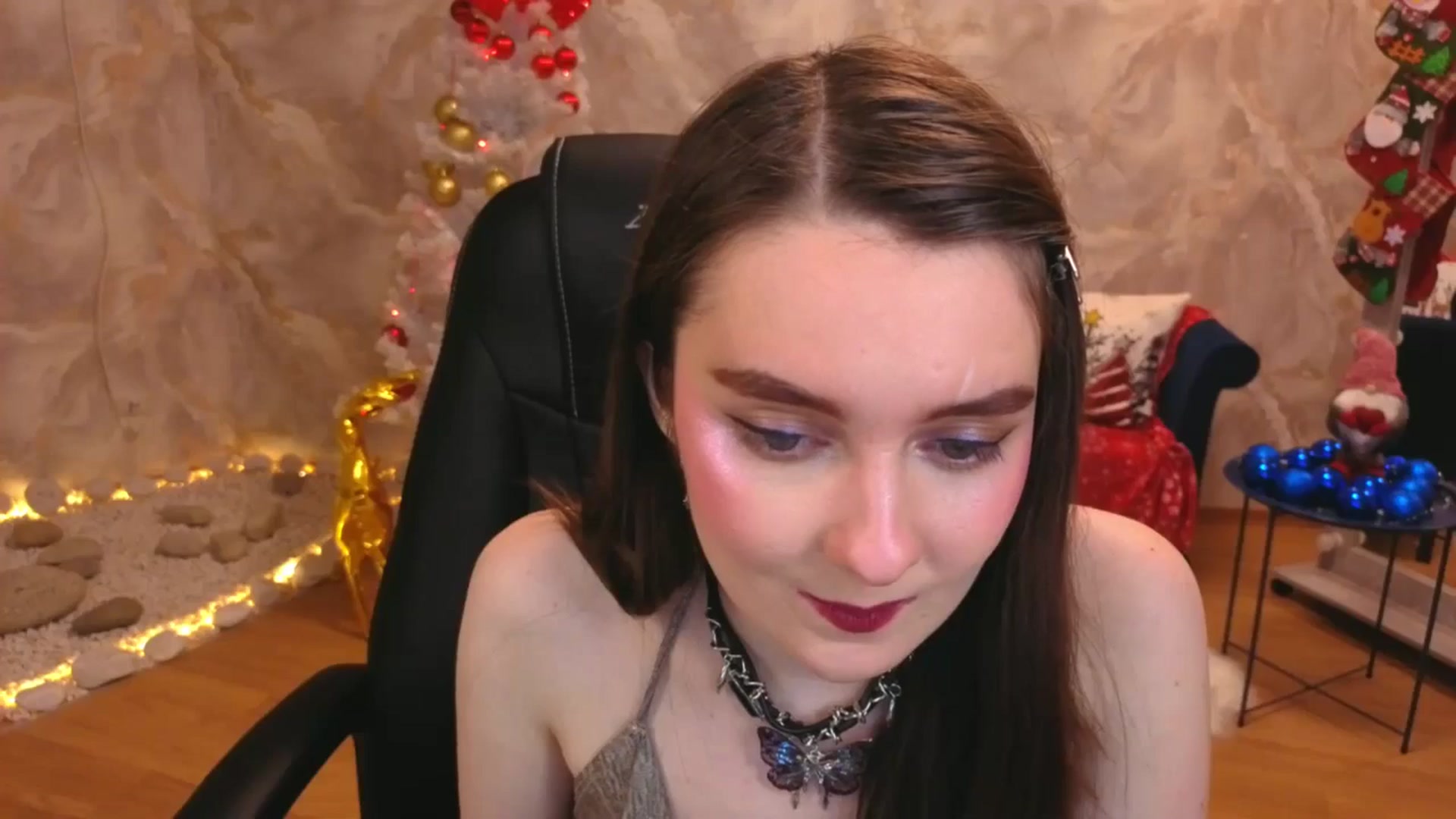 Gallery image thumbnail from Milim_Nava's myfreecams stream on, 12/15/2025, 01:02 image 17 of 20