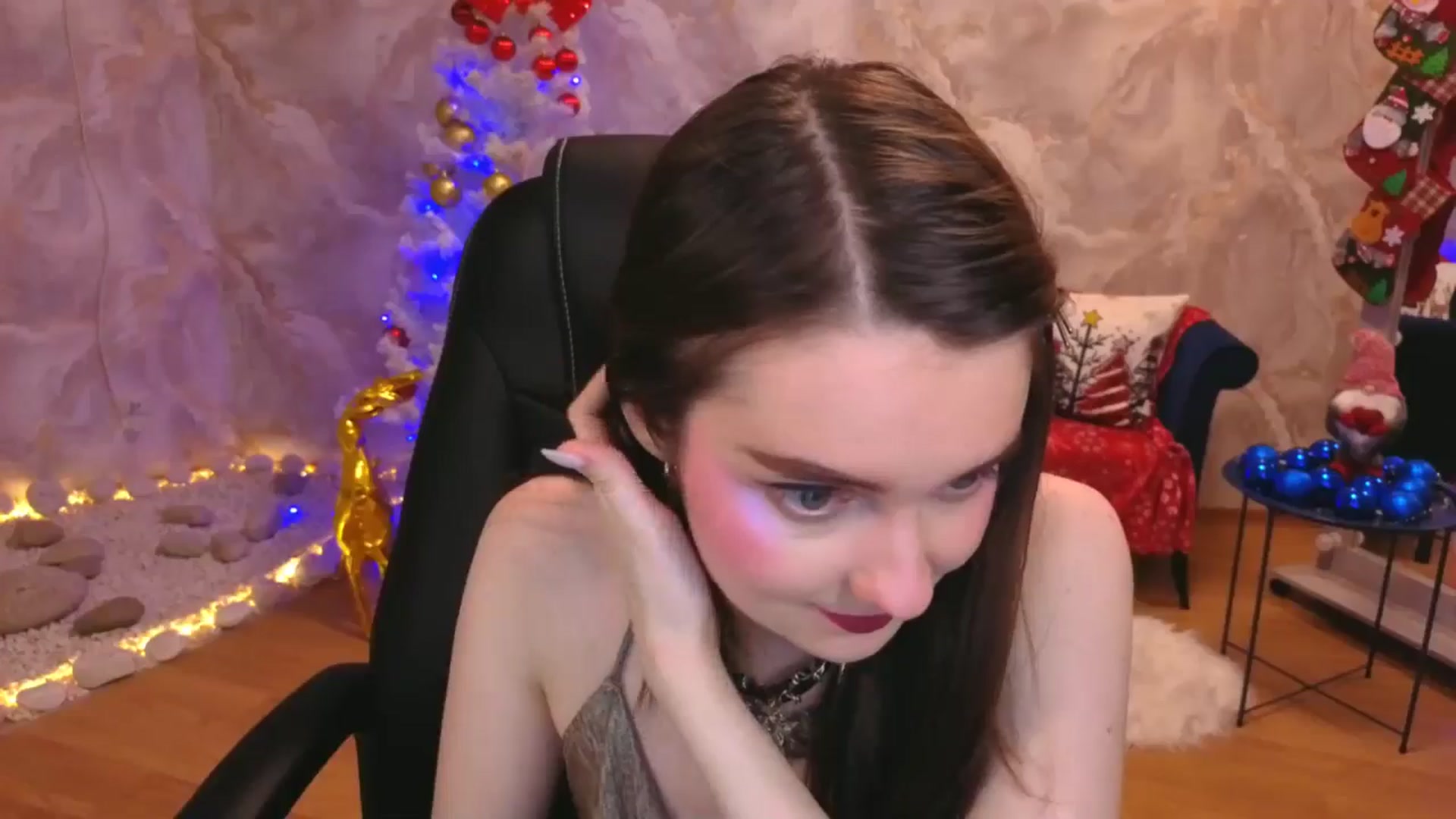 Gallery image thumbnail from Milim_Nava's myfreecams stream on, 12/15/2025, 01:02 image 19 of 20