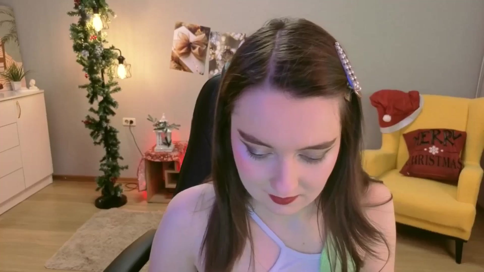 Gallery image thumbnail from Milim_Nava's myfreecams stream on, 12/15/2025, 18:34 image 2 of 20