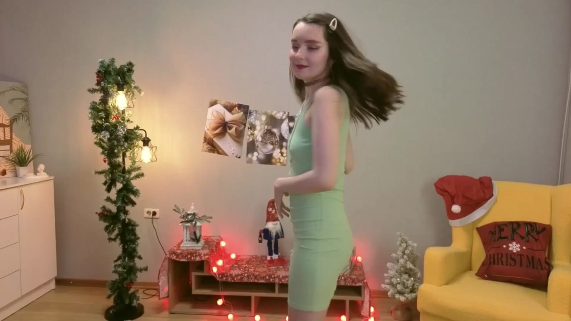 Gallery image thumbnail from Milim_Nava's myfreecams stream on, 12/15/2025, 18:34 image 14 of 20