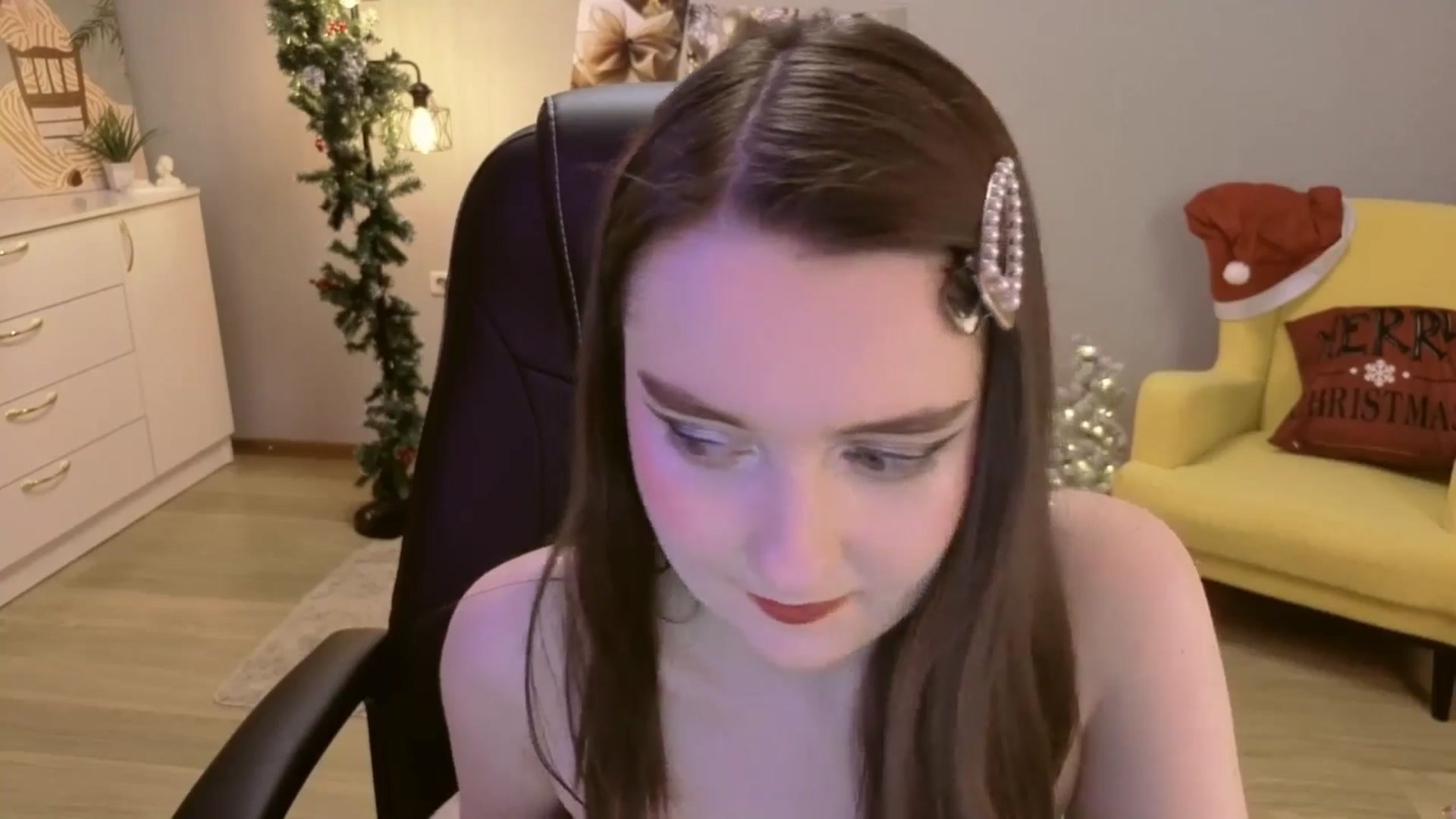 Gallery image thumbnail from Milim_Nava's myfreecams stream on, 12/15/2025, 23:47 image 18 of 20