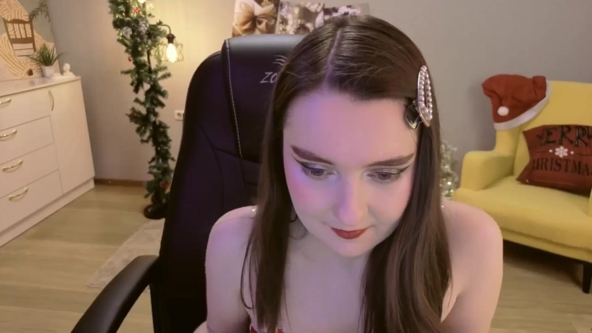 Gallery image thumbnail from Milim_Nava's myfreecams stream on, 12/15/2025, 23:47 image 16 of 20