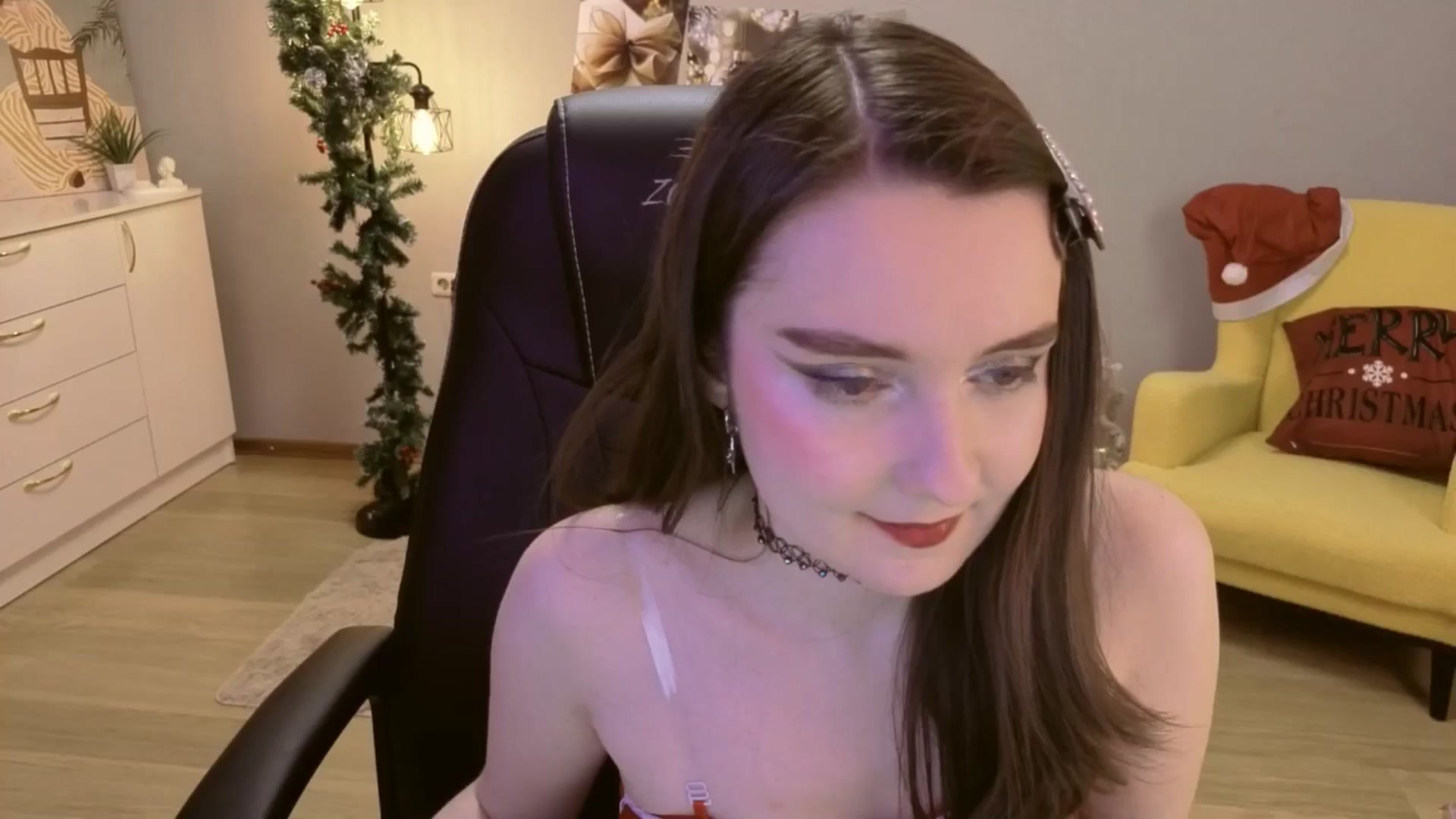 Gallery image thumbnail from Milim_Nava's myfreecams stream on, 12/15/2025, 23:47 image 10 of 20
