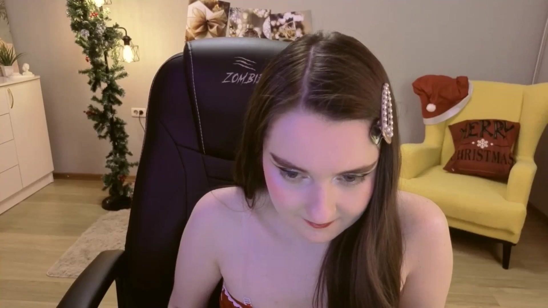 Gallery image thumbnail from Milim_Nava's myfreecams stream on, 12/16/2025, 02:07 image 10 of 20