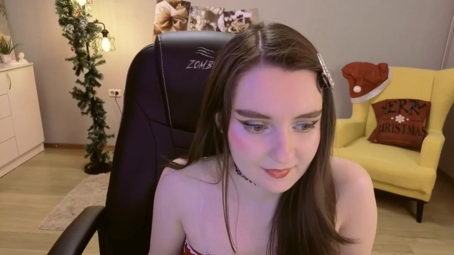 Gallery image thumbnail from Milim_Nava's myfreecams stream on, 12/16/2025, 02:07 image 13 of 20