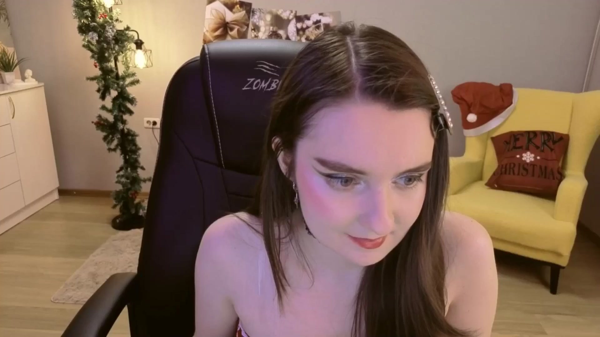 Gallery image thumbnail from Milim_Nava's myfreecams stream on, 12/16/2025, 02:07 image 16 of 20