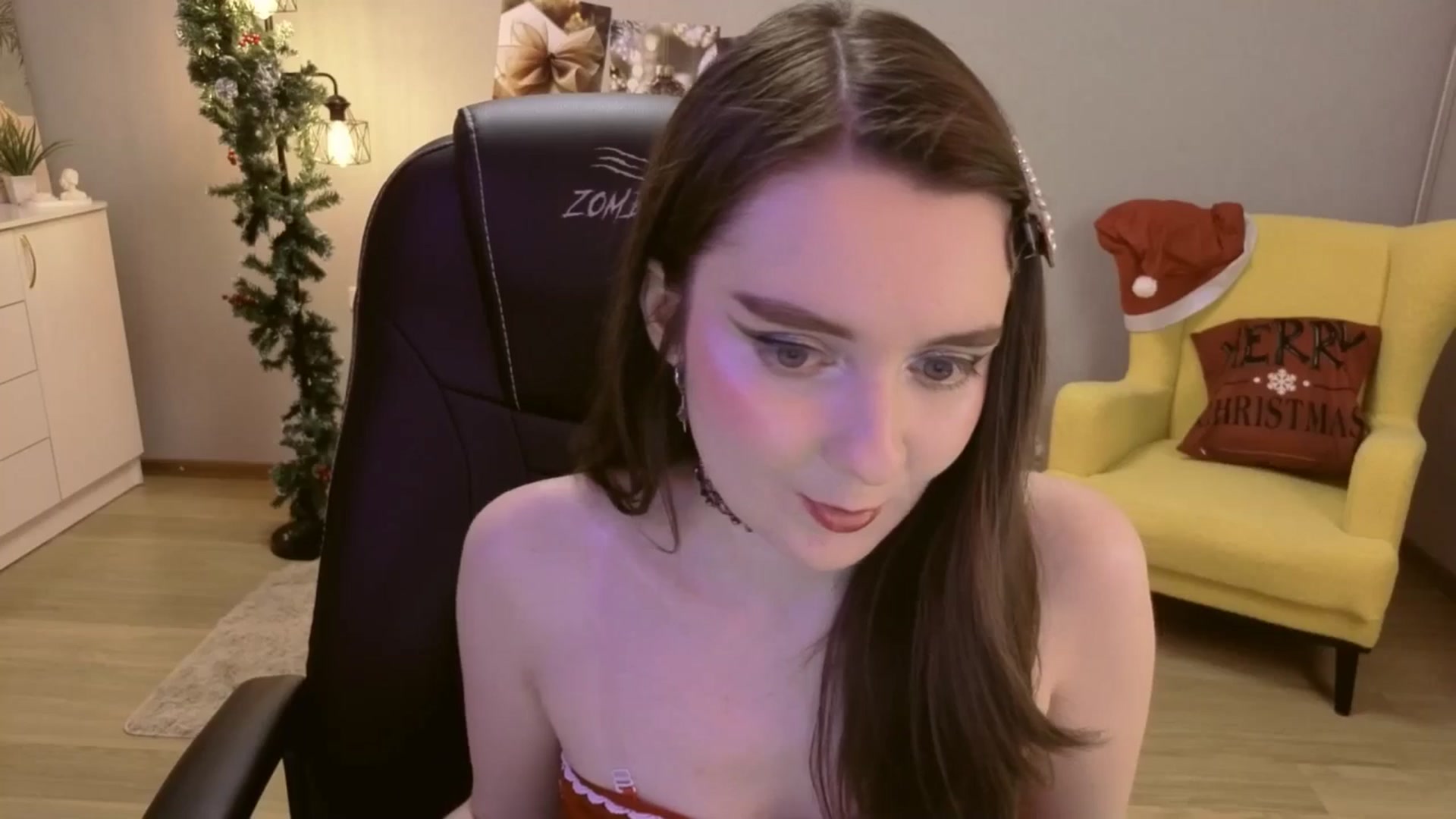 Gallery image thumbnail from Milim_Nava's myfreecams stream on, 12/16/2025, 02:07 image 4 of 20